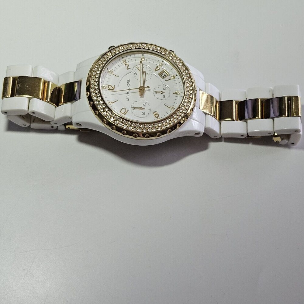 Michael Kors Womens Watch - crystal face with Gold Tone band. Model MK-5417 - Picture 14 of 15